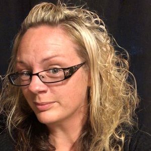 Meet your Posher, Melanie